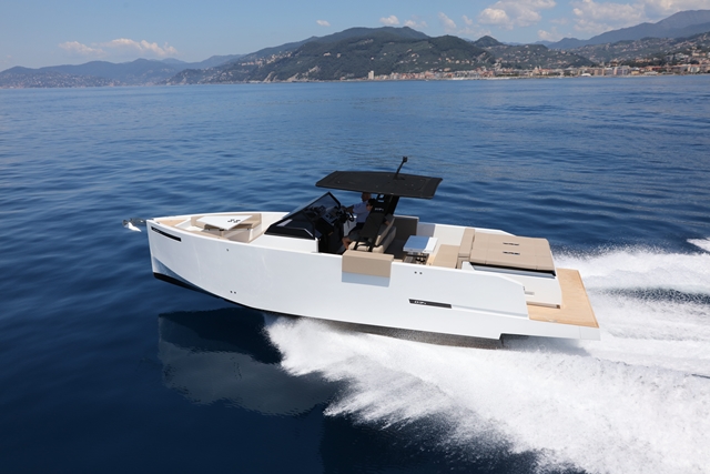 DE ANTONIO YACHT D34 OPEN